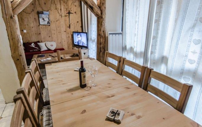Location de vacances - Appartement à Val-d'Isère - Pour les repas