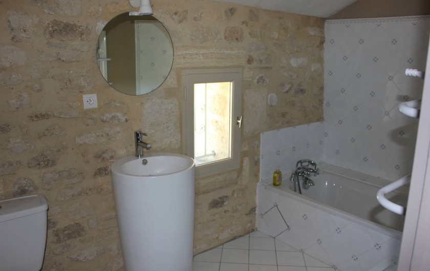 Location de vacances - Mas à Castillon-du-Gard - Salle de bains 3
