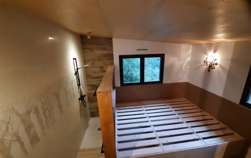 Location de vacances - Gîte à Mialet - Salle d'eau et couchage XXL avec matelas intégrés ... livrés  bientôt