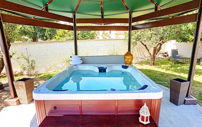 Location de vacances - Appartement à Arandon - COIN JACCUZI