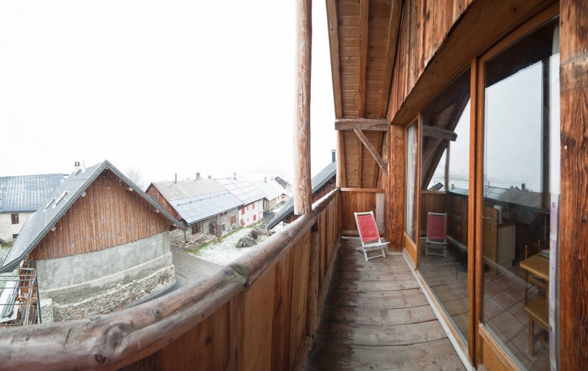 Location de vacances - Appartement à Albiez-le-Vieux - balcon