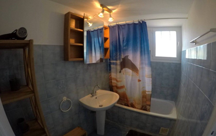 Location de vacances - Villa à Sainte-Maxime - salle de bain
