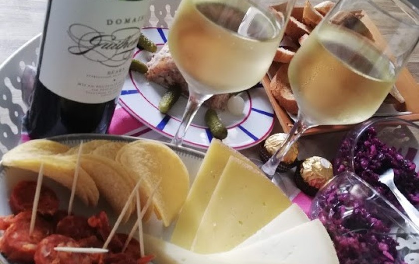 Location de vacances - Chambre d'hôtes à Salies-de-Béarn - assiette produits locaux