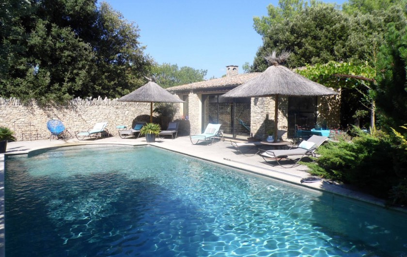 Location de vacances - Mas à Venasque - Piscine