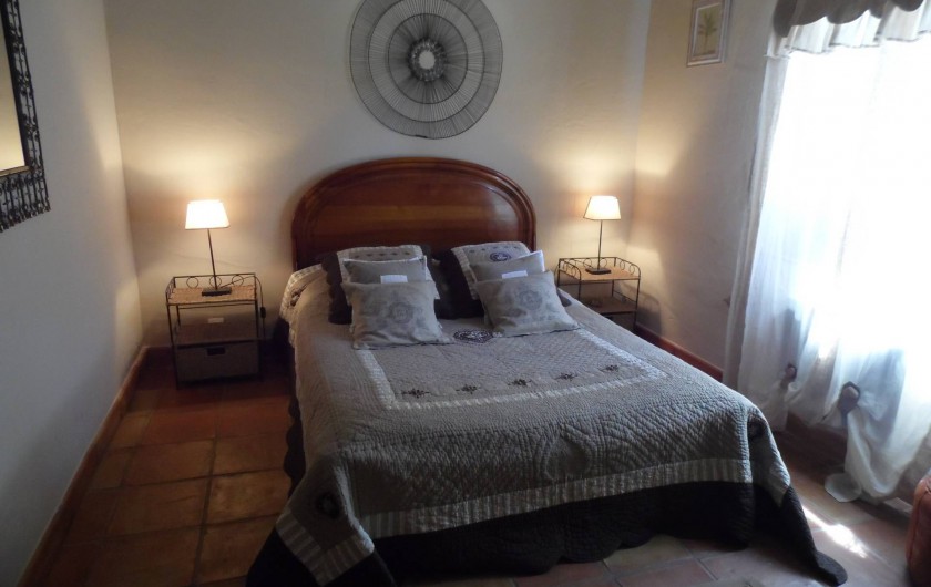 Location de vacances - Mas à Venasque - Chambre 1 Provence