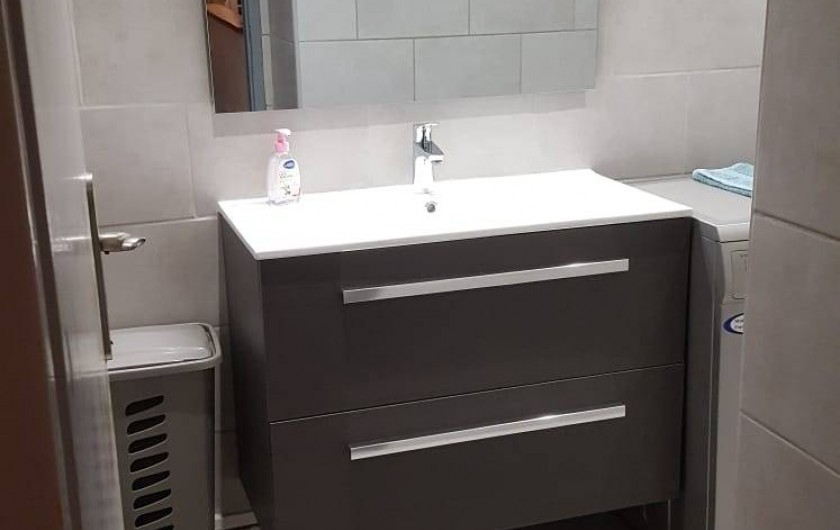 Location de vacances - Appartement à Nice - Le lavabo