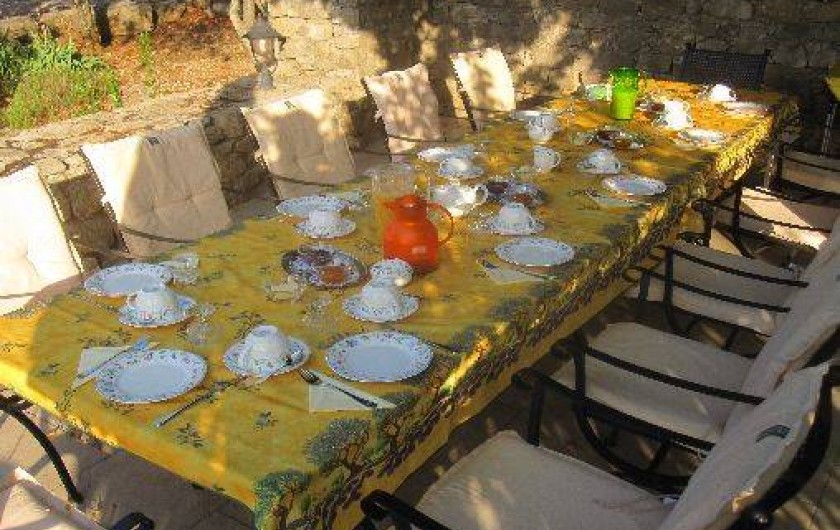 Location de vacances - Chambre d'hôtes à Les Vans - Terrasse Avec petit-déjeuner