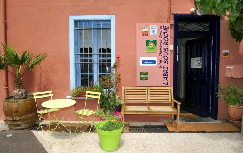 Location de vacances - Chambre d'hôtes à Tautavel - L'Abri sous Roche - Entrée