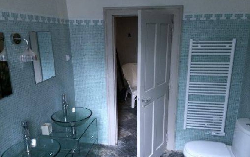 Location de vacances - Gîte à Les Vans - Salle de bain