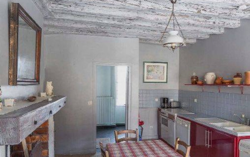 Location de vacances - Gîte à Druyes-les-Belles-Fontaines - la cuisine ouverte