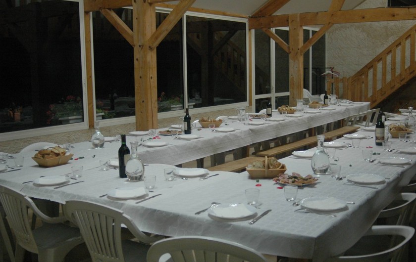 Location de vacances - Bungalow - Mobilhome à Villefranche-de-Rouergue - repas organisé au camping