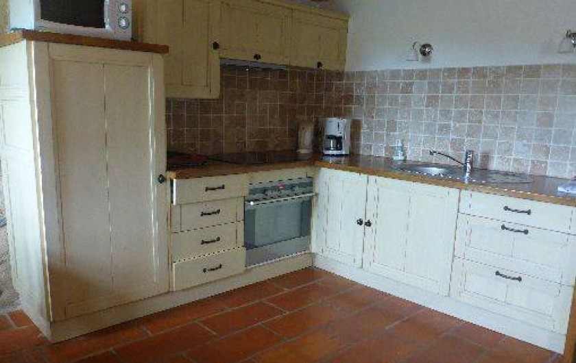 Location de vacances - Gîte à Prats-de-Mollo-la-Preste - Coin Cuisine Le Camelia.