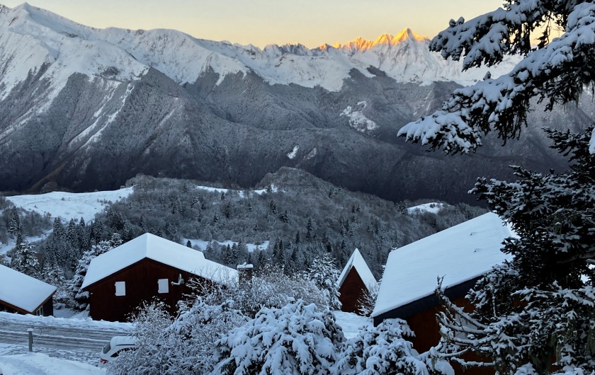 Location de vacances - Chalet à Ustou - vue du Couserans
