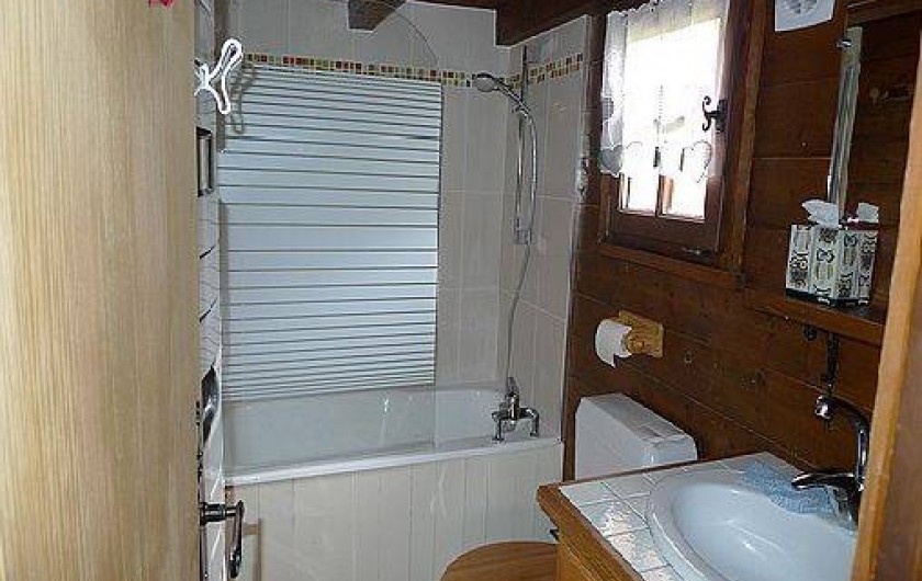 Location de vacances - Chalet à Megève - salle de bains