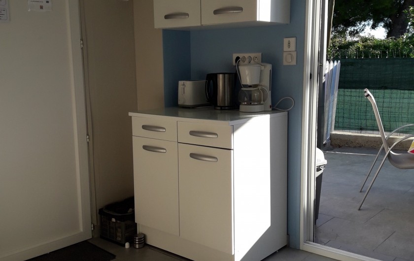 Location de vacances - Maison - Villa à Istres - le coin petit déjeuné
