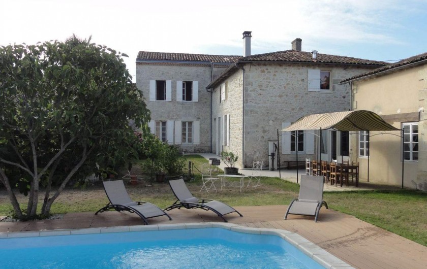 Location de vacances - Chambre d'hôtes à Saint-Yzans-de-Médoc - Maison