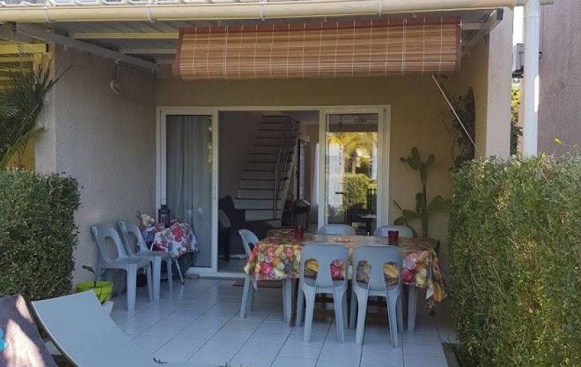 Location de vacances - Maison - Villa à Grand Baie - Vue de la maison depuis jardin