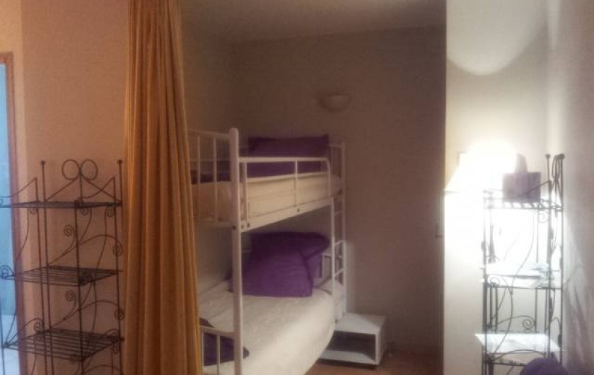 Location de vacances - Chambre d'hôtes à Vacquières - Chambre familiale "4 Saisons", coin enfants