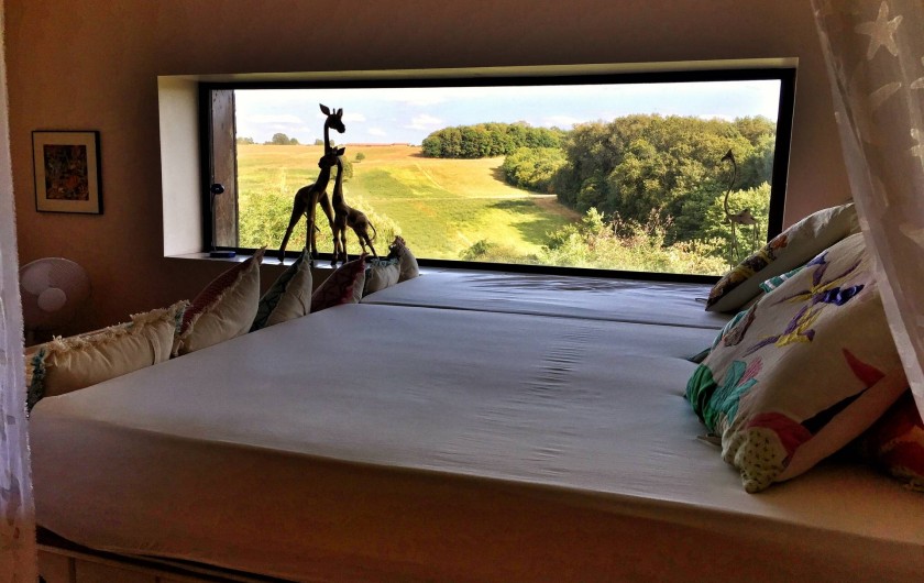 Location de vacances - Gîte à Vicq-sur-Gartempe - Lit panoramique ...