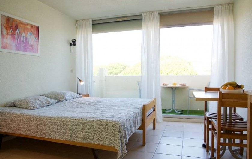 Location de vacances - Appartement à Le Grau-du-Roi - Nos studios de 2 à 4 personnes au second étage vue sur mer (climatisés)