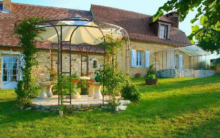 Location de vacances - Villa à Simeyrols - Ecrin de Verdure Maison XIXe rénovée indépendante de 100m2 pour 6 personnes