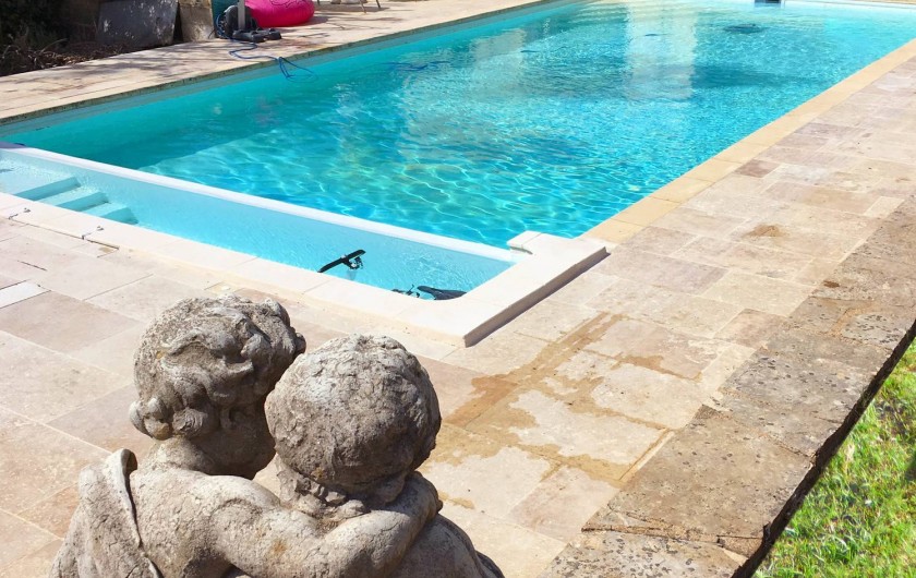 Location de vacances - Villa à Simeyrols - Spa avec banc de massage et aquabike