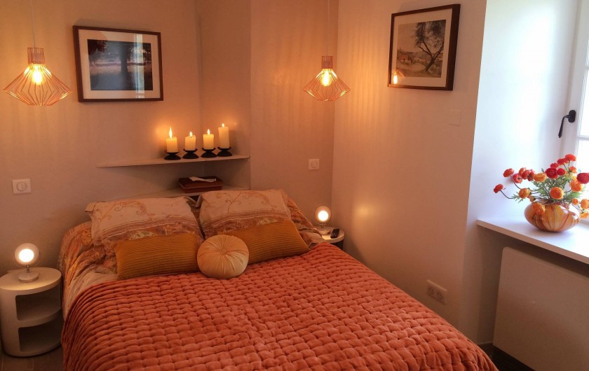 Location de vacances - Villa à Simeyrols - Chambre double Rdc + 1 Lit Simple avec sa Cabine de douche