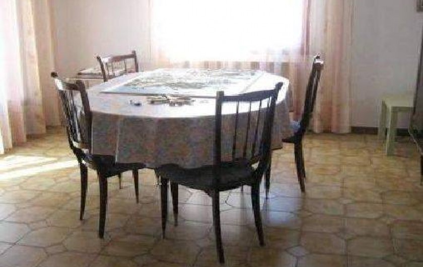Location de vacances - Villa à Pierrefeu-du-Var - Salle à manger