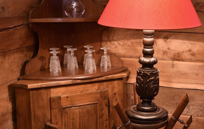 Location de vacances - Chalet à Chamonix-Mont-Blanc - Encoignure/Bar