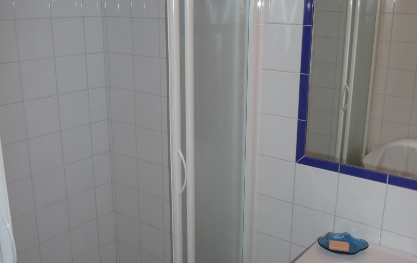 Location de vacances - Gîte à Aubres - Salle de bain douche