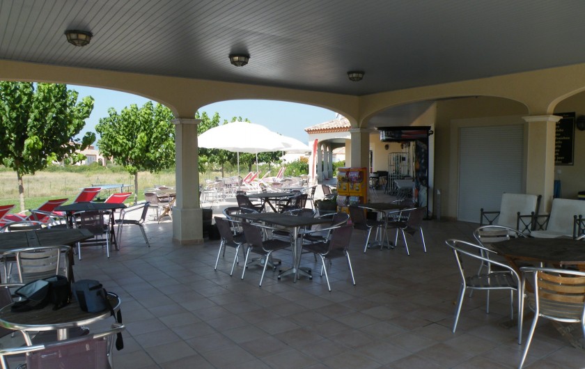 Location de vacances - Villa à Homps - Terrasse du bar