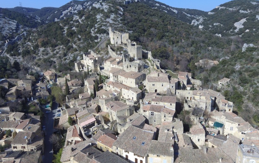 Location de vacances - Appartement à Saint-Montan - Village de Saint Montan -Château de Saint Montan