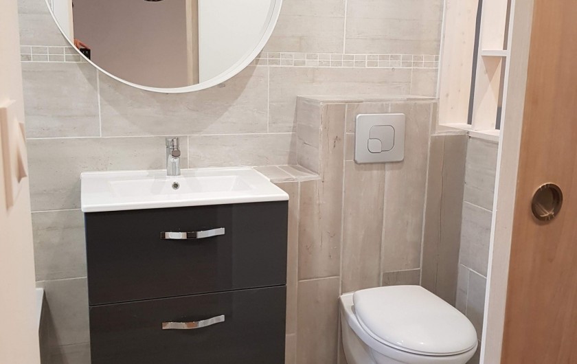 Location de vacances - Appartement à Saint-Montan - Salle de Bain: Serviette 1 par personne fourni