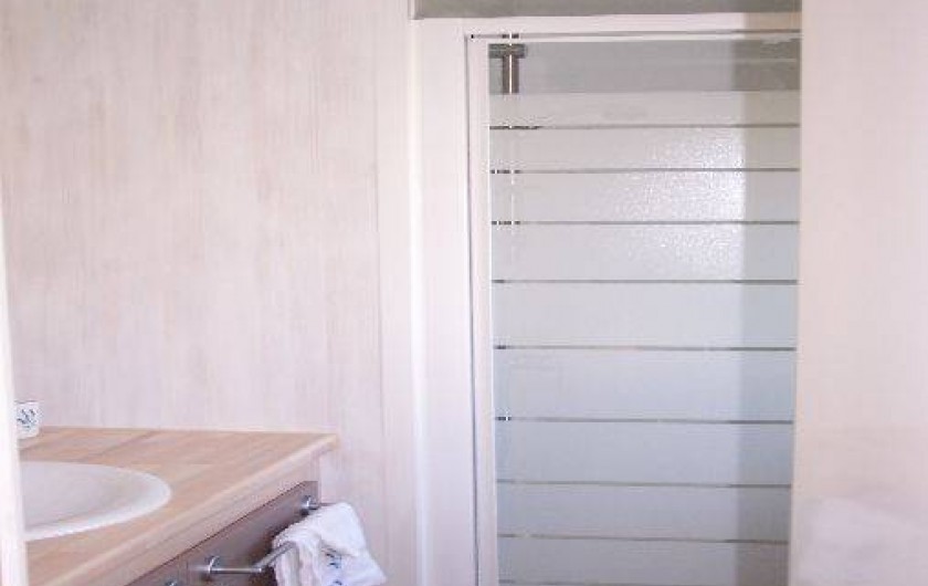 Location de vacances - Bungalow - Mobilhome à Saint-Denis-d'Oléron - Douche