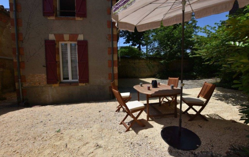 Location de vacances - Chambre d'hôtes à Lalinde - La Terrasse du Gîte