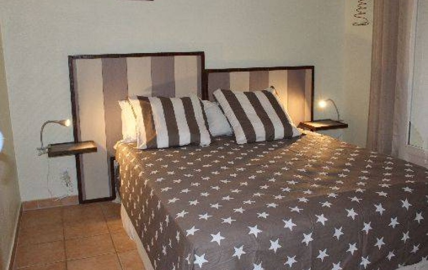 Location de vacances - Villa à Aubenas - chambre 3