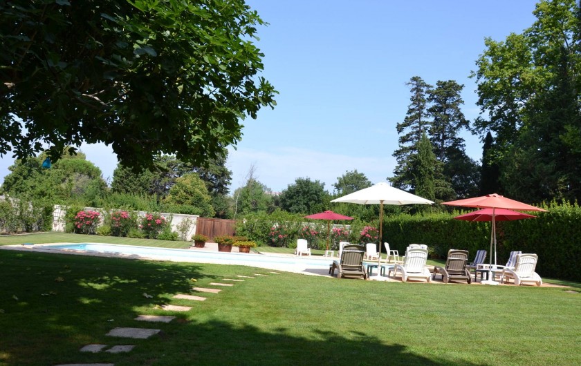 Location de vacances - Maison - Villa à Bessan - Arrival at the pool