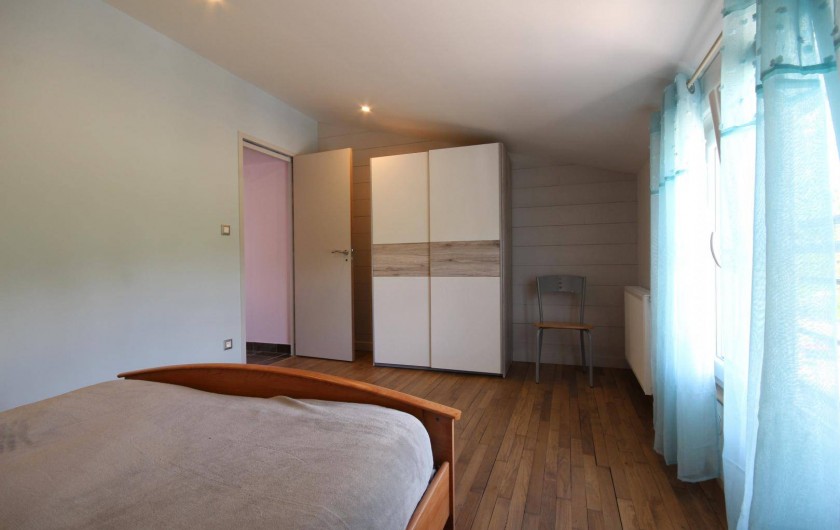 Location de vacances - Gîte à Châtillon-en-Bazois - chambre parentale de l'appartement 3