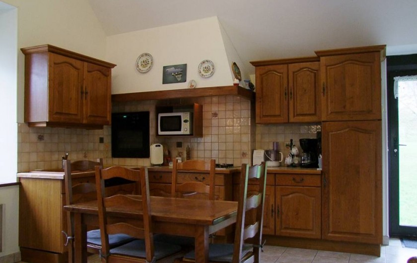 Location de vacances - Gîte à Pleudihen-sur-Rance - La cuisine