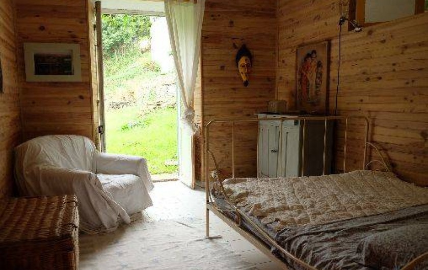 Location de vacances - Villa à Canari - chambre sur jardin