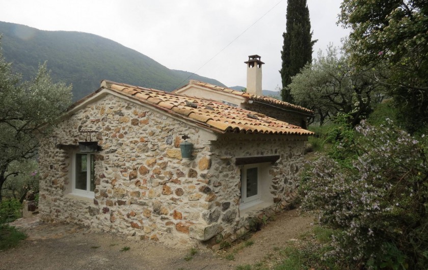 Location de vacances - Villa à Nyons - le cabanon coté  nord
