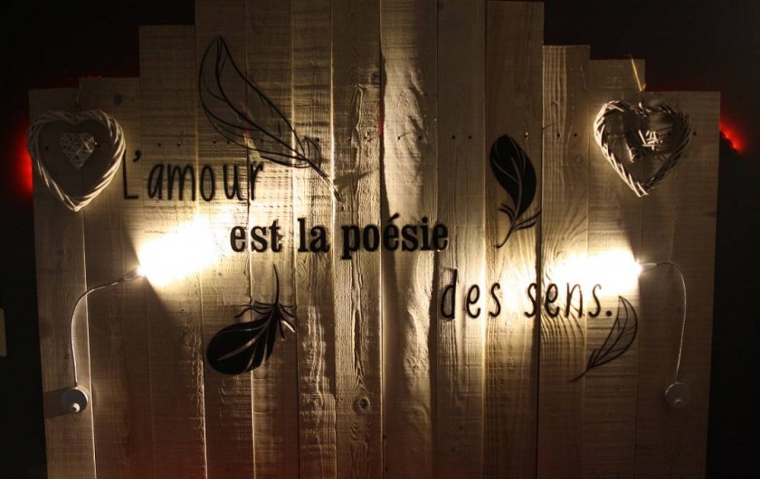 Location de vacances - Gîte à Puivert - Tête de lit (Gîte Piccolove)