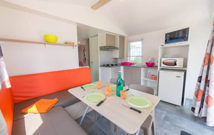 Location de vacances - Camping à Guérande - Mobil-home 2 chambres 1 salle de bains