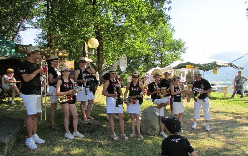 Location de vacances - Chalet à Saint-Georges-d'Hurtières - Fête au village