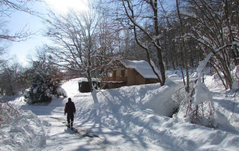 Location de vacances - Chalet à Saint-Georges-d'Hurtières - Ballade en raquette sur les hauts de St Georges