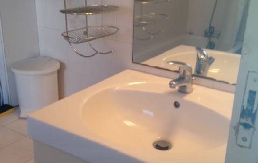 Location de vacances - Appartement à Le Cap d'Agde - salle de bain