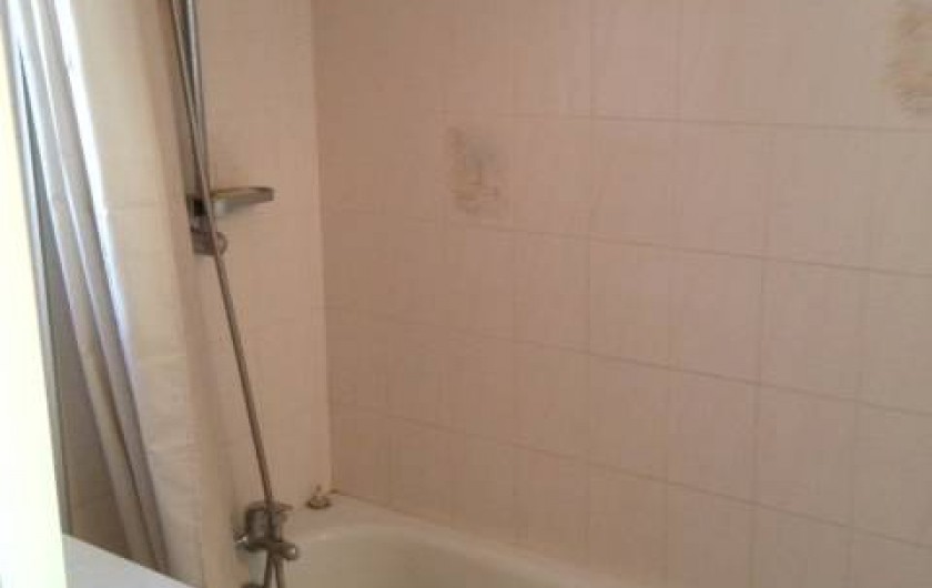 Location de vacances - Appartement à Le Cap d'Agde - salle de bain