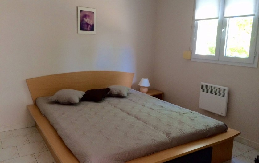 Location de vacances - Villa à Frontignan - Chambre avec lit en 160