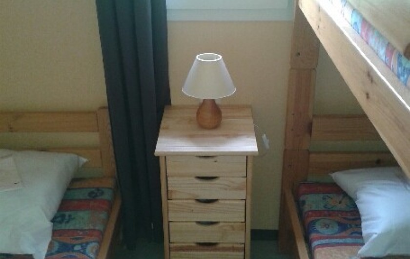 Location de vacances - Chalet à Saint-Geniez-d'Olt - Chambre 2