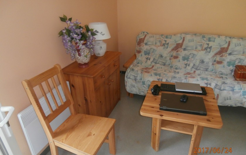 Location de vacances - Chalet à Saint-Geniez-d'Olt - Coin salon